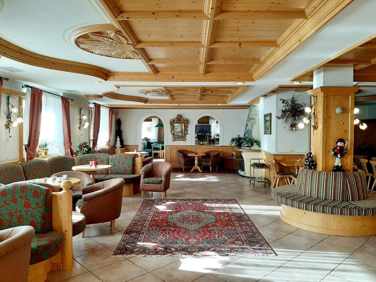 Hotel Bonapace ***S Madonna Eksteriør bilde