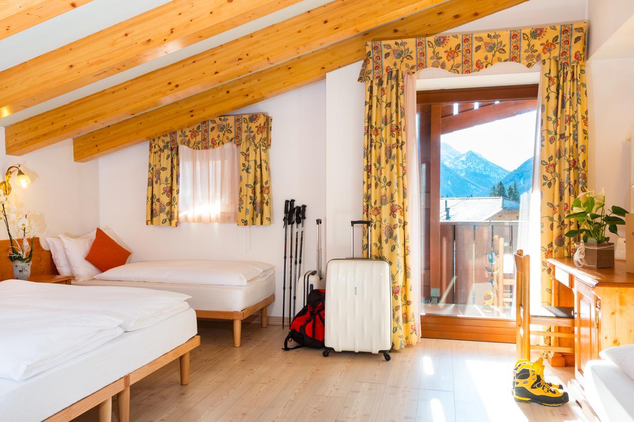 Hotel Bonapace ***S Madonna Eksteriør bilde